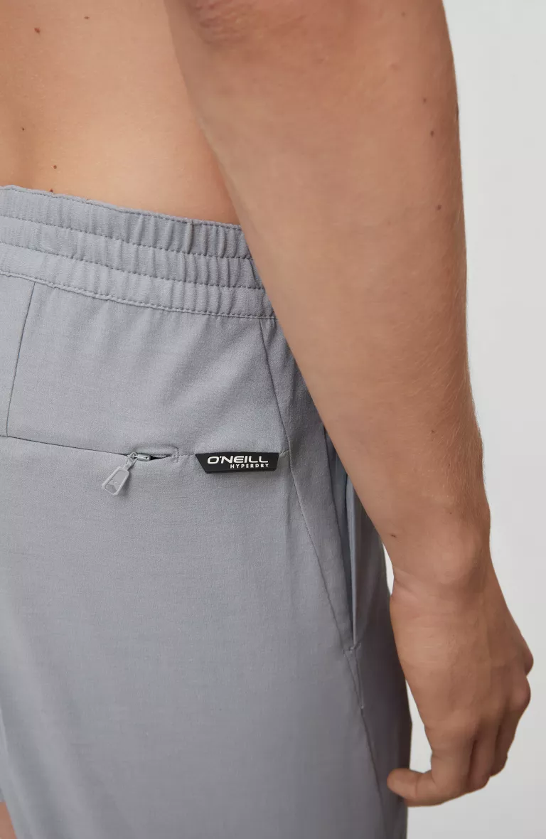 PM ALL DAY HYBRID SHORTS