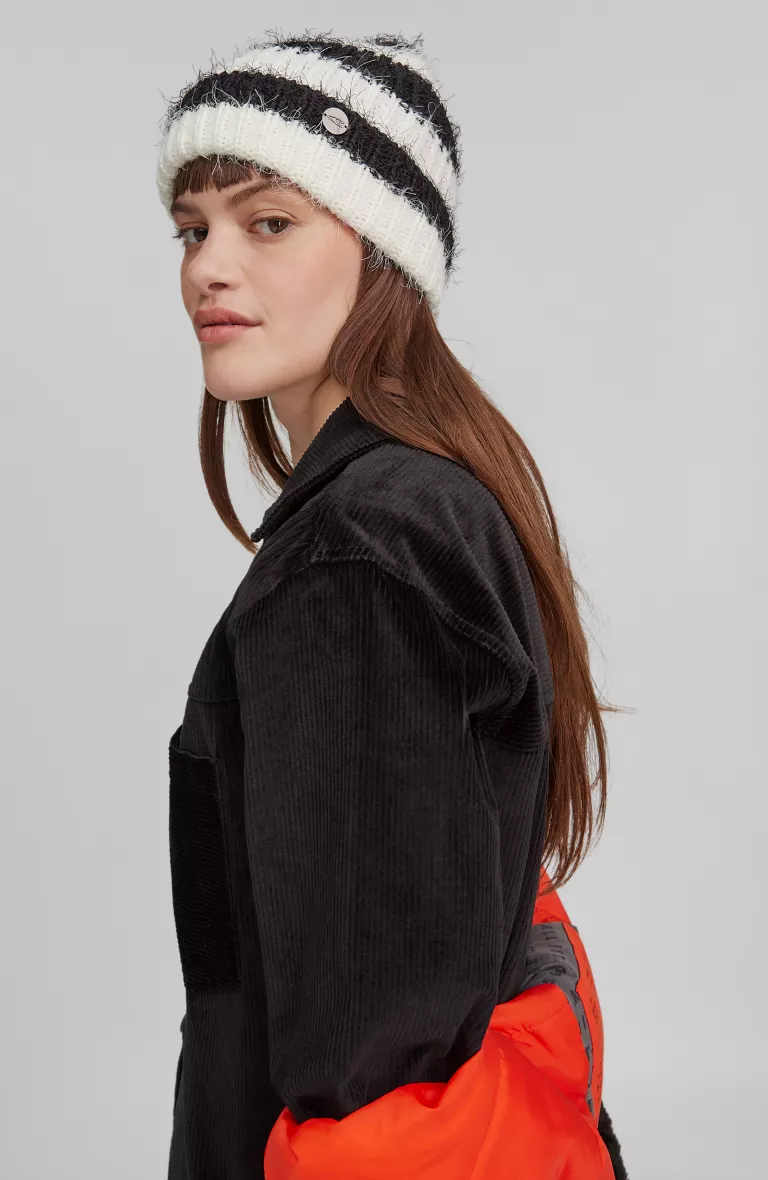 Dámska zimná čiapka