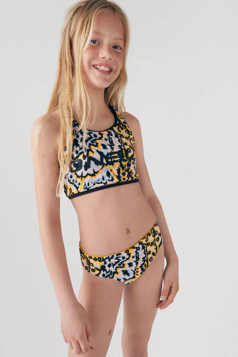 Dievčenské športové plavky