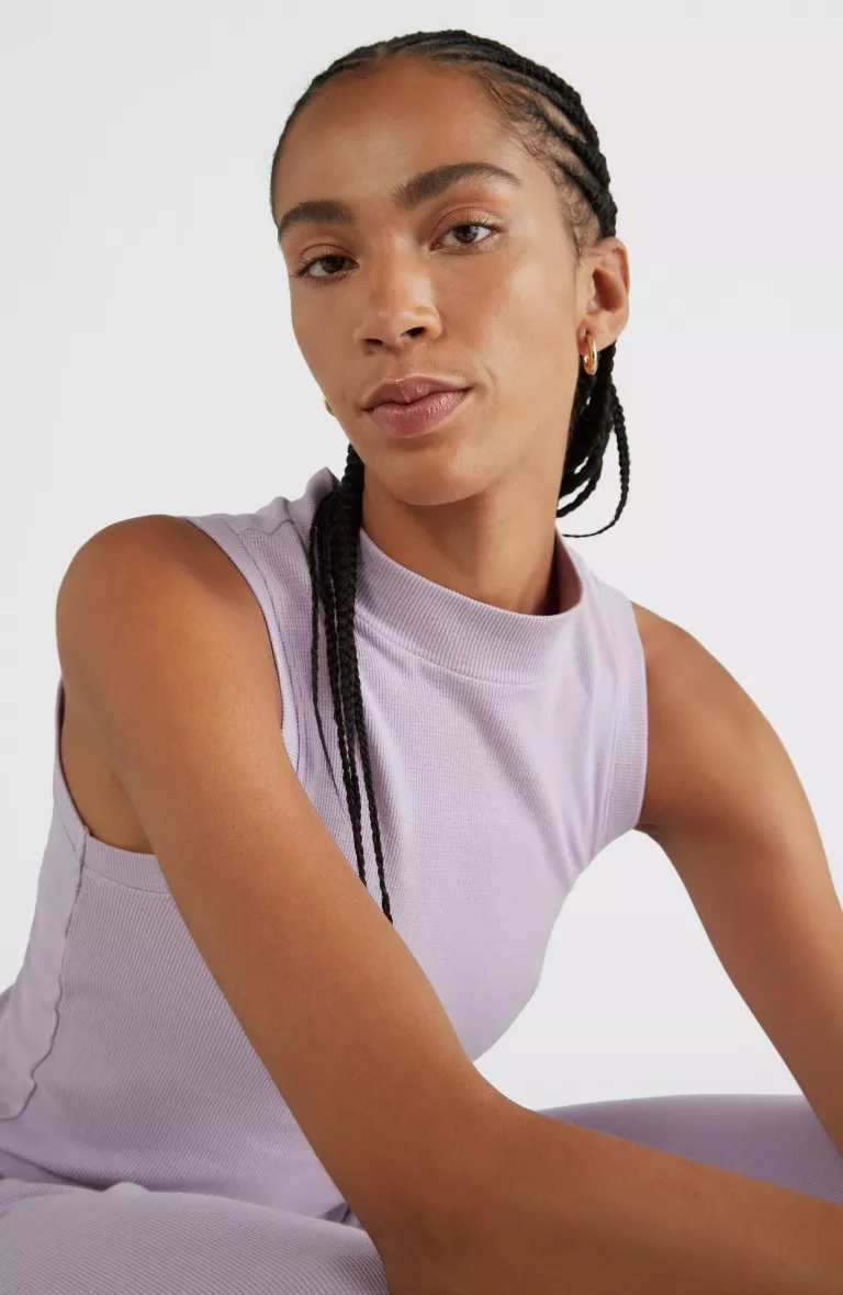 Dámsky top s rolákom