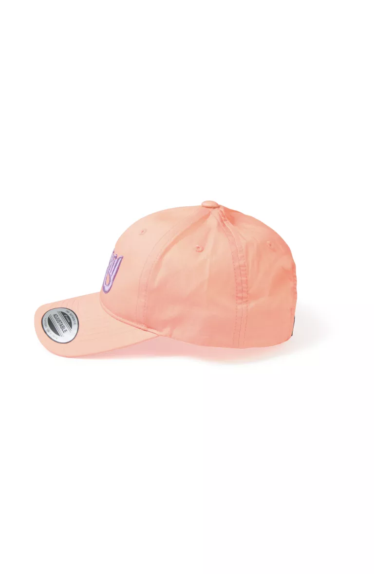 Dievčenská šiltovka