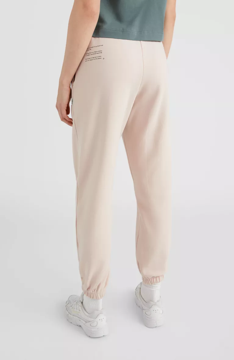 Dámske tepláky s vyšším pásom