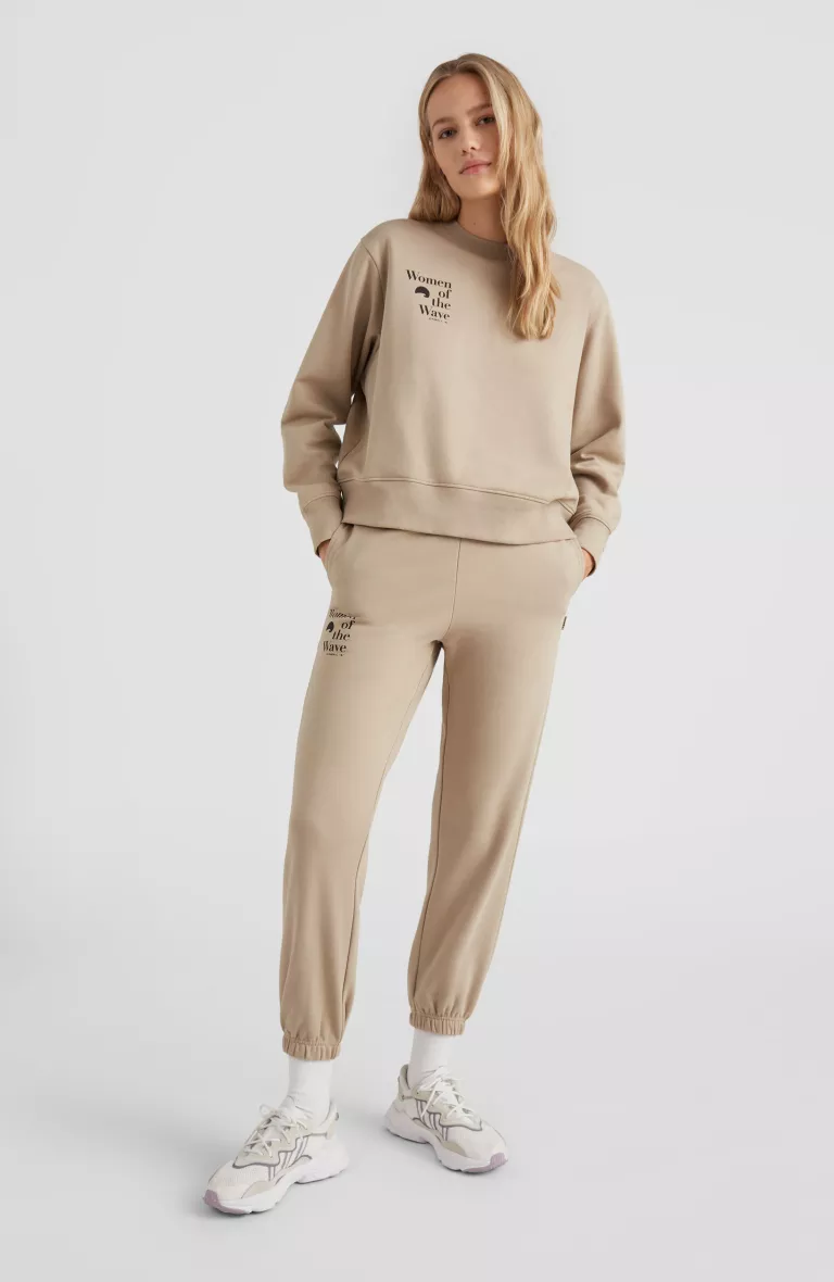 WOMEN OF THE WAVE CREW