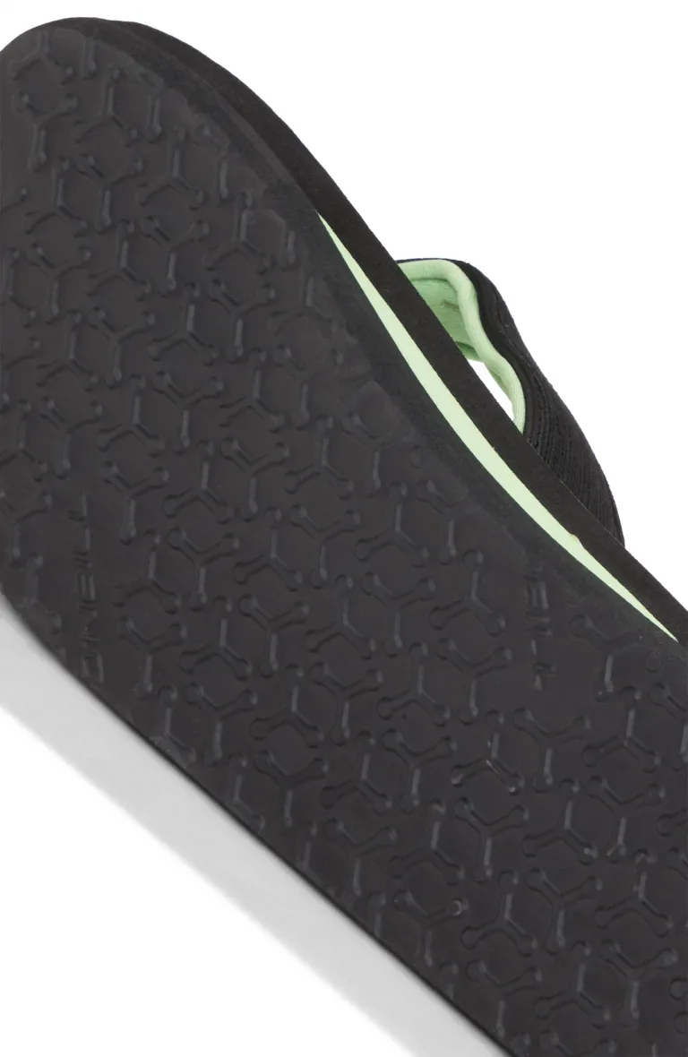 Chlapčenské šlapky koosh graphic